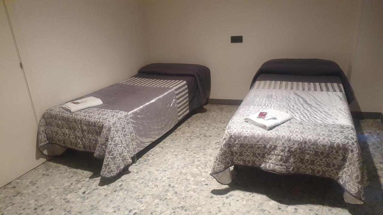 Albergue Peregrinos San Francisco De Asis León Zewnętrze zdjęcie