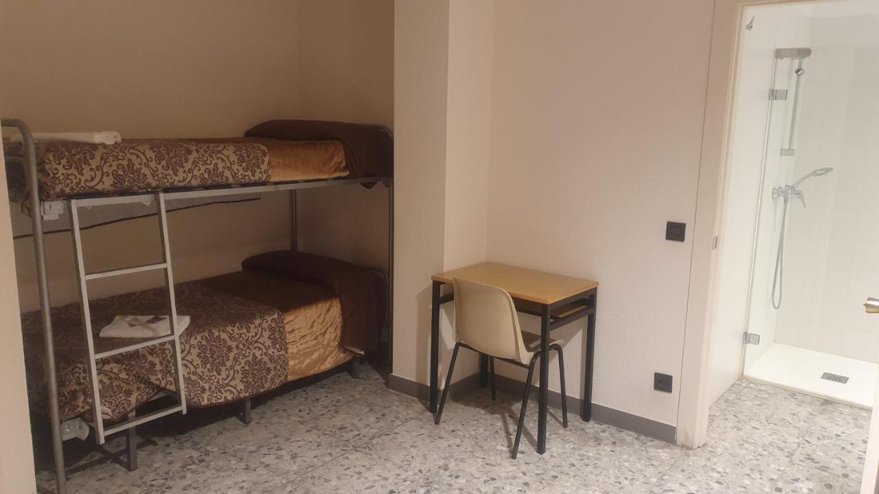 Albergue Peregrinos San Francisco De Asis León Zewnętrze zdjęcie